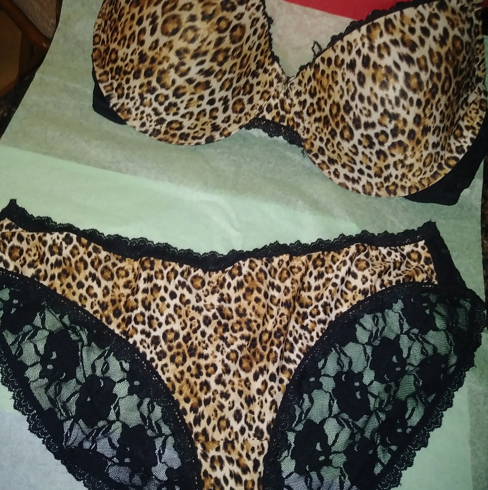 Plus bra & pantie set